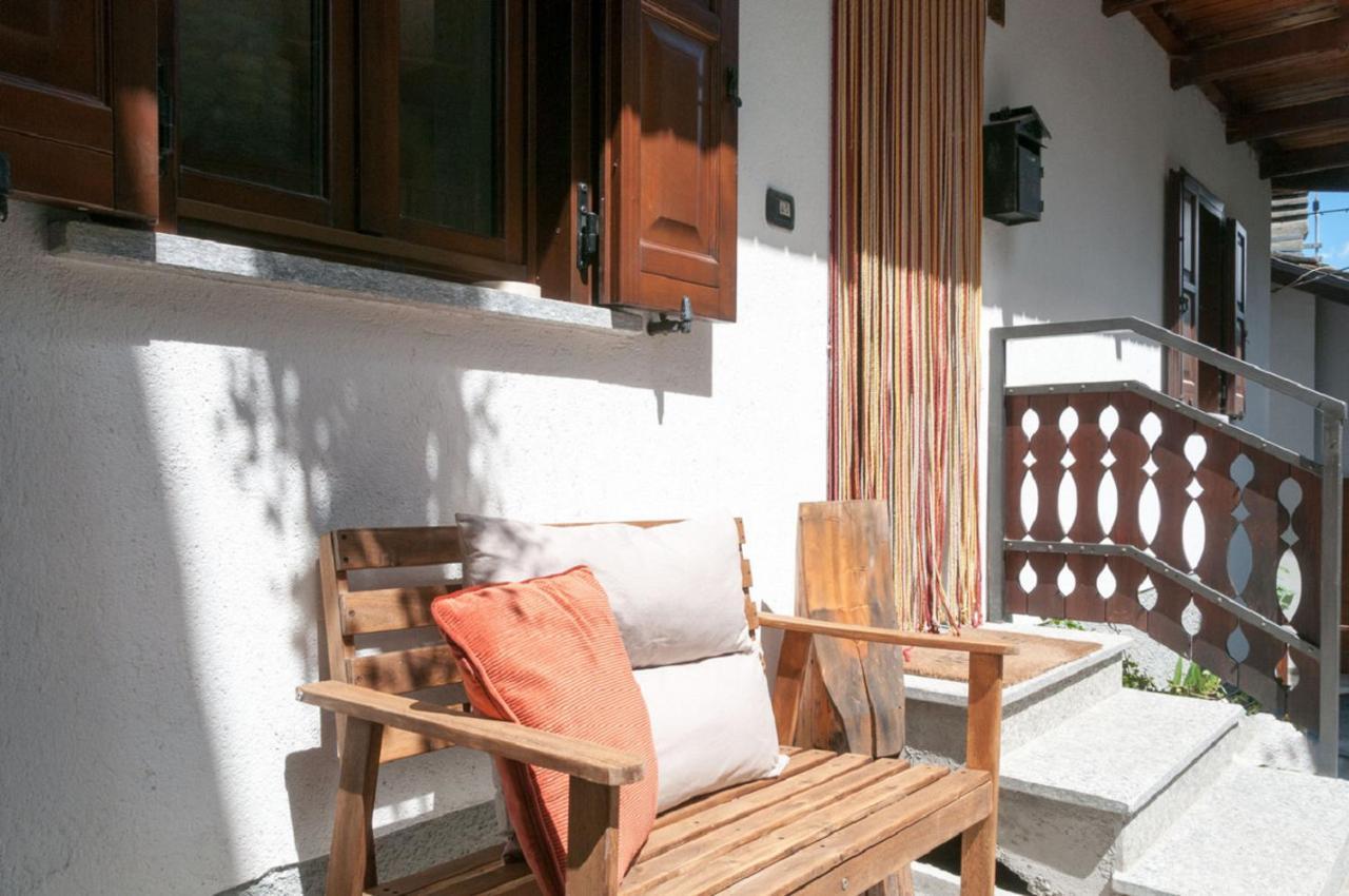 La Crotta Gignod - Cir Vda Gignod 002 Apartment Aosta Ngoại thất bức ảnh